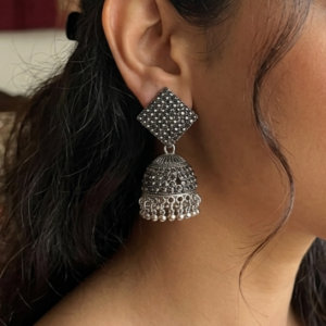 Earings